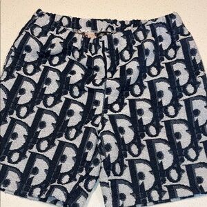 Men's Designer Patterned Shorts - Black and White